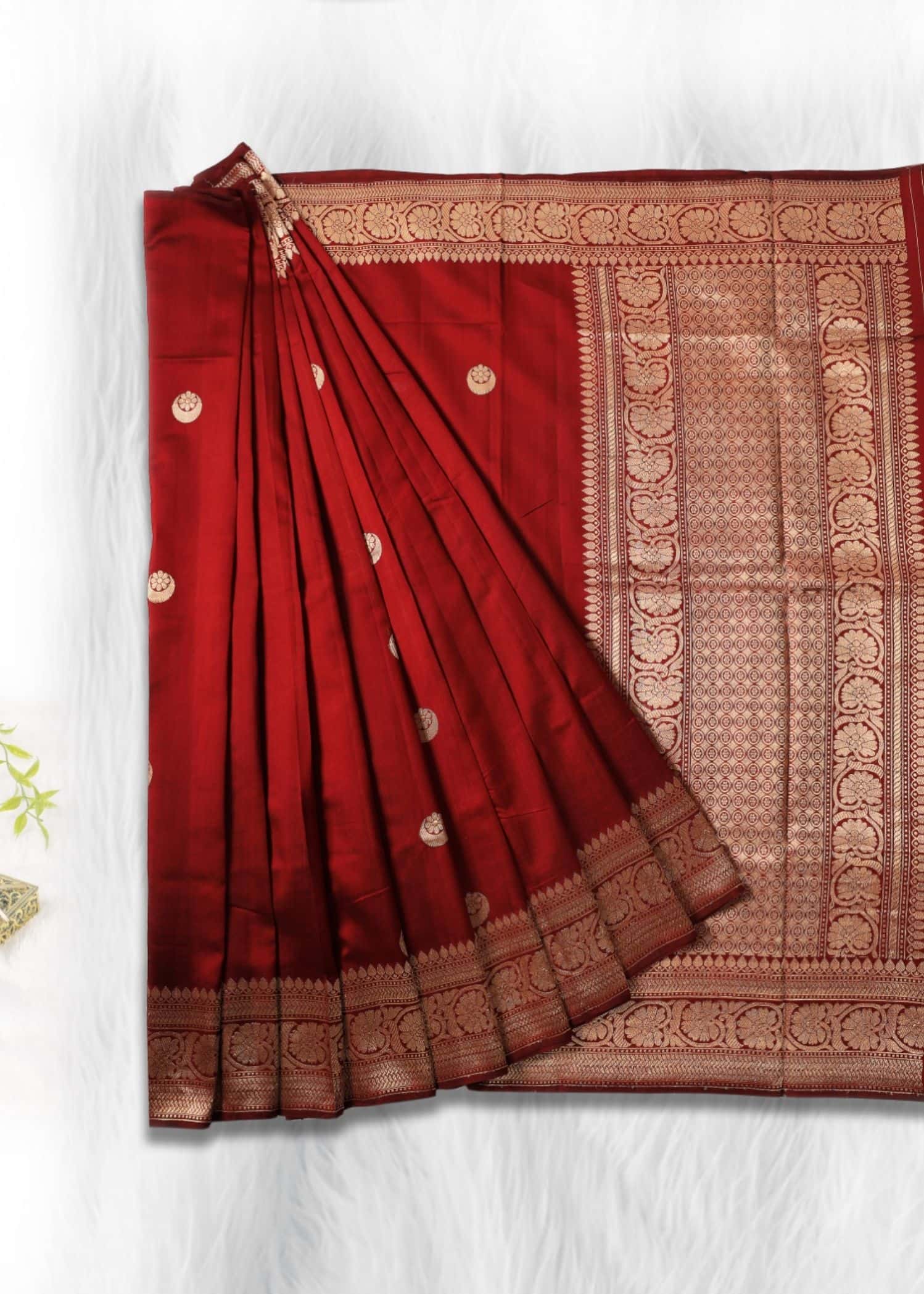 Pure katan Silk Glossy Maroon Colour Mashru Weave saree - Image 3