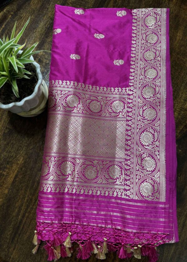 Pink Katan Silk Kadhua Booti Dupatta