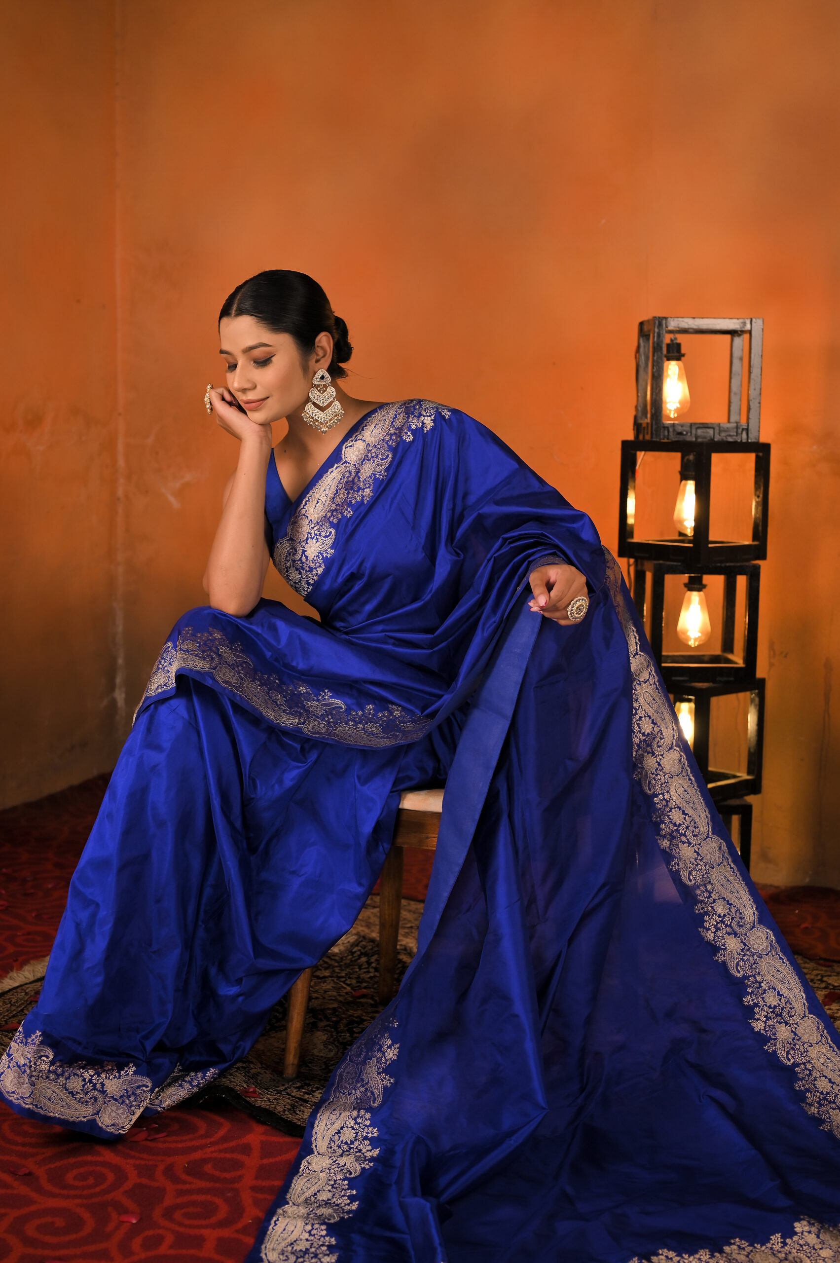 Royal Blue Pure Katan Silk Saree with Alfi Zari Border & Pallu. Category- Katan Silk - Image 2