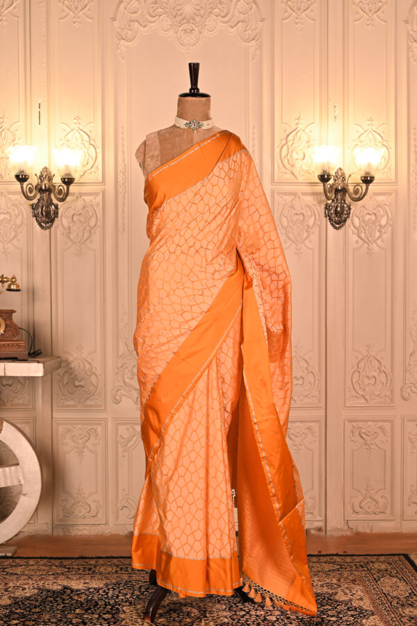 Pure Katan Silk Cream & Mustard Yellow Tanchoi Weave banarasi Saree