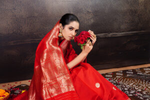 Pure Mulberry Silk Red Saree, Chand tara buta, Gold Zari Kadhua