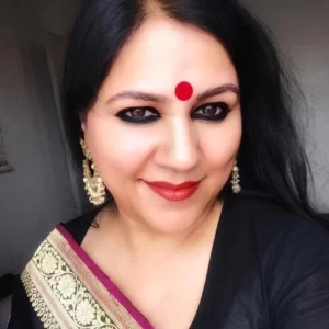 Sangeeta Dubey
Got a chance to wear your saree. Logo ne itni tareef ki saree ki, thank you!