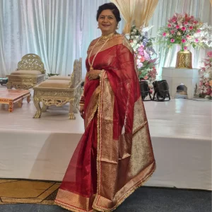 Gayatri Telang
Everyone asked from where i got this saree nd ur brand was called out😊